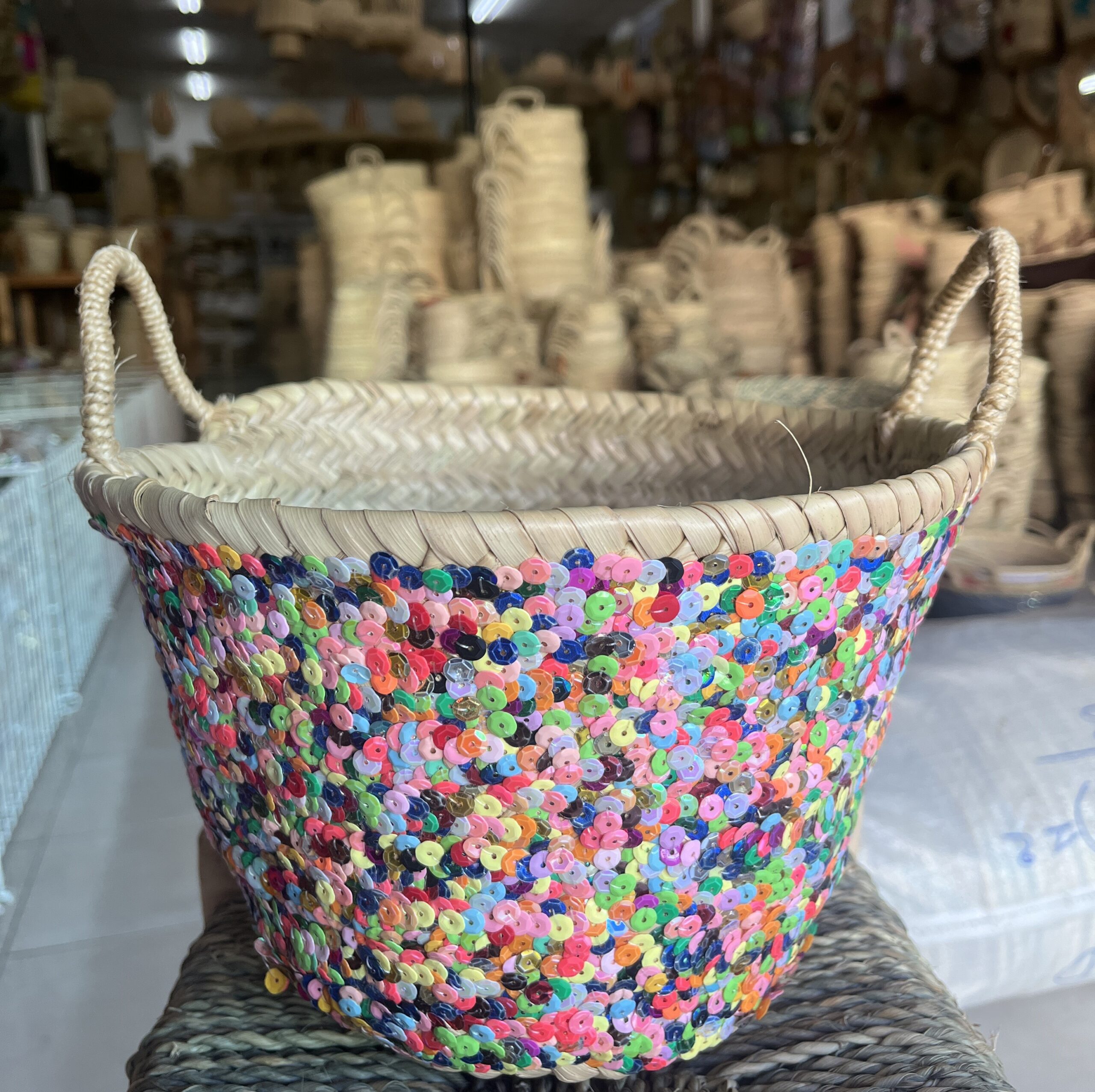 Panier Marocain décoré de paillettes